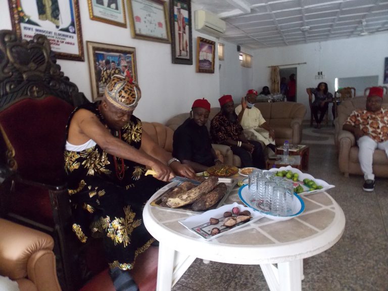 Igwe Obodoakor expresses gratitude to God as He Celebrates new yam festival in his palace at Agulu.