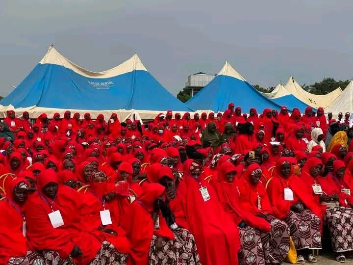 Kano Govt. Conducts Mass Wedding for 1,500 Couples, Offered Them N200,000, Furniture, Food Items
